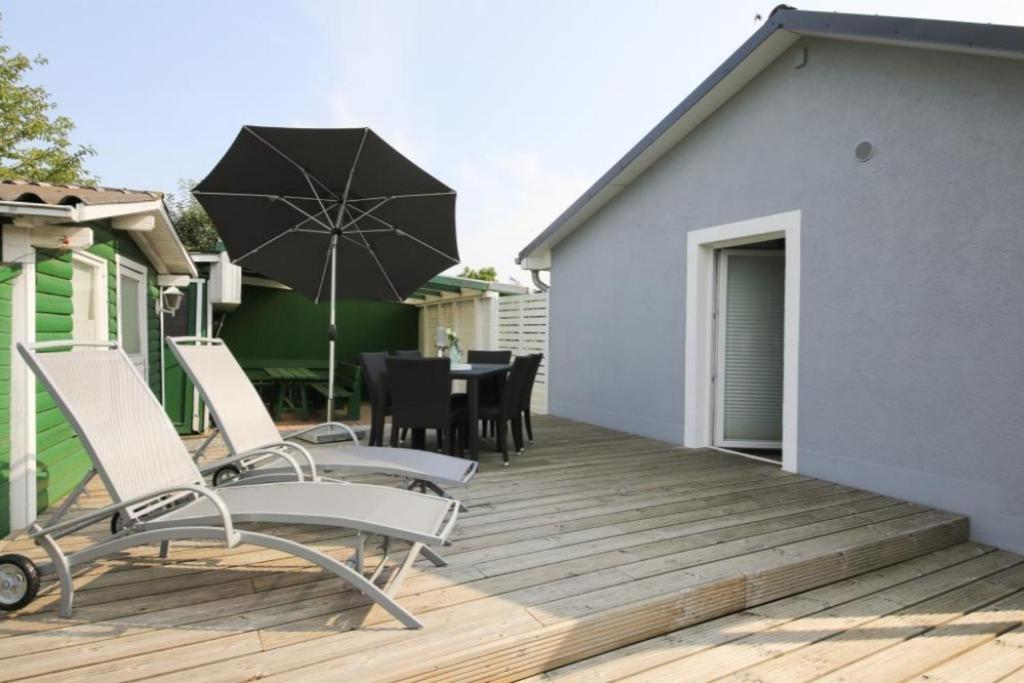 Ferienhaus Duenenhaus Haffkrug Exterior foto